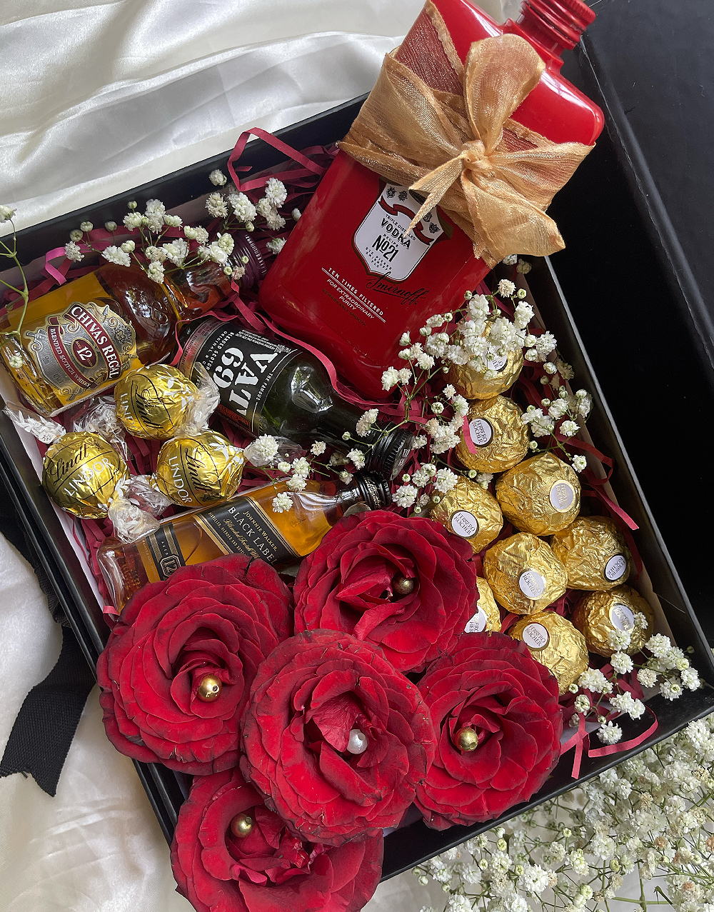 Spirits and Chocolates Gift Set*