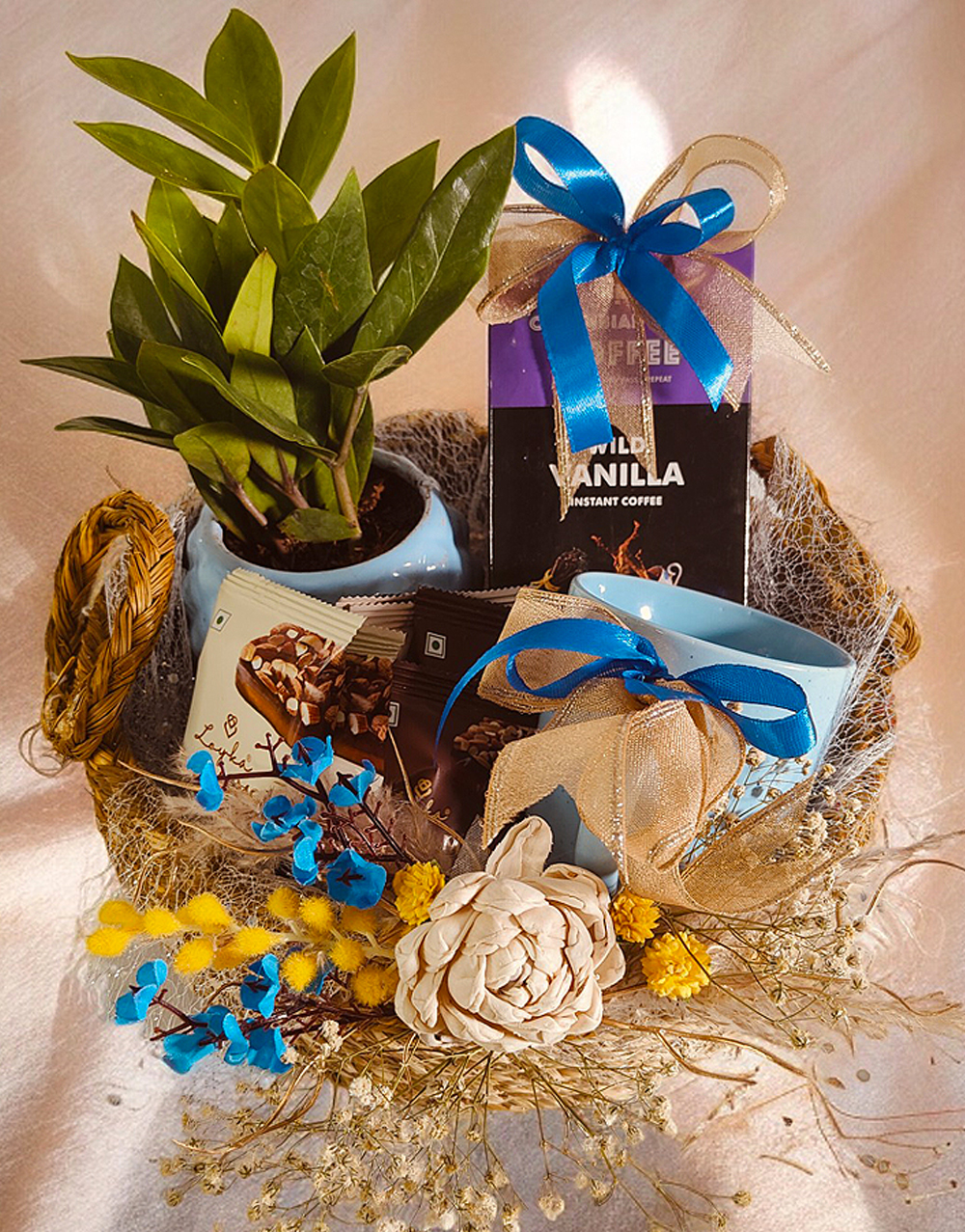 Verdant-Delights-Birthday-Tray