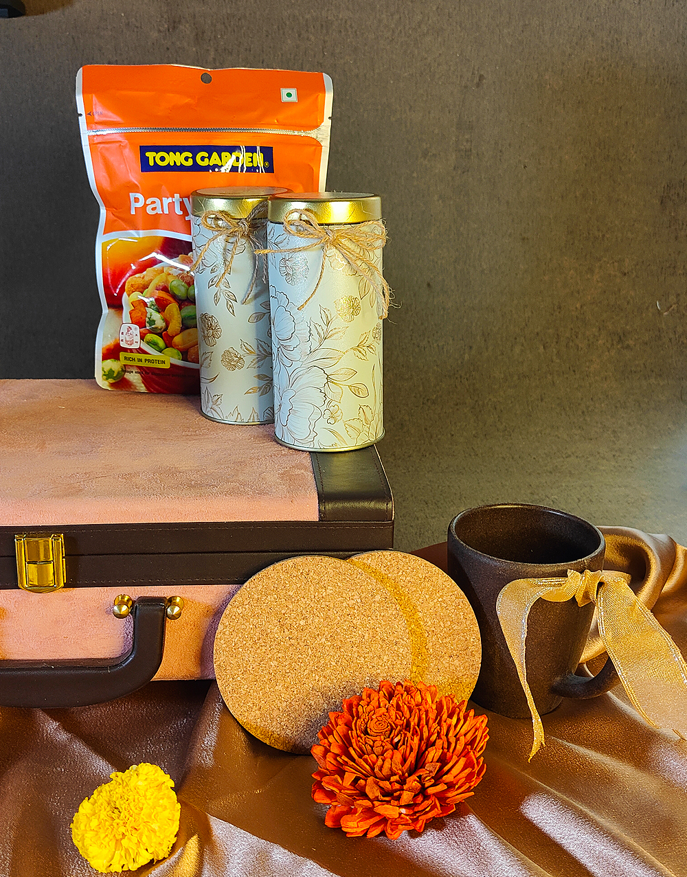 Luxe-Trunk-Box-Diwali-Hamper-4 Luxe-Trunk-Box-Diwali-Hamper